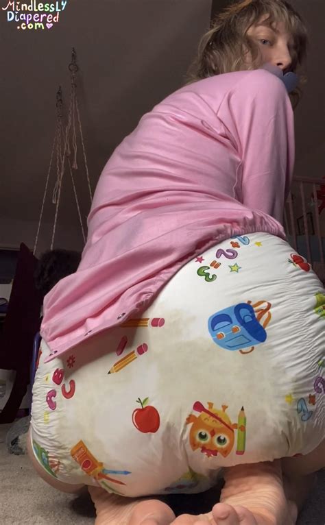 abdl diaper messy